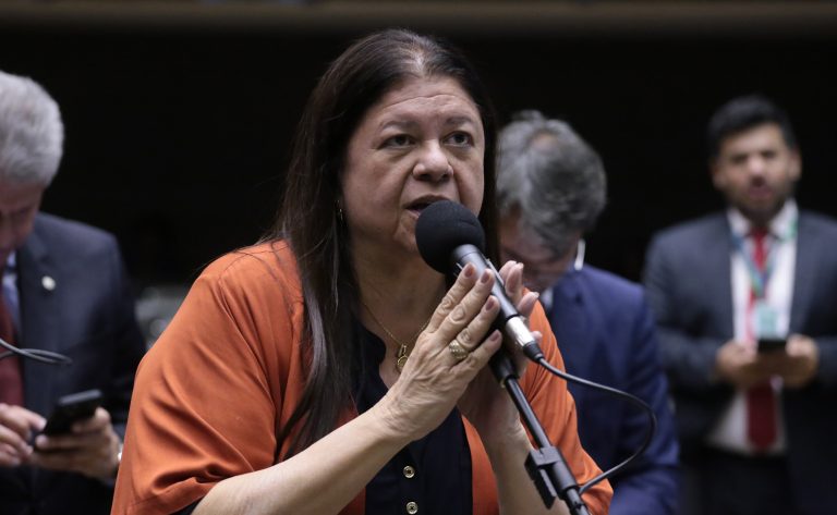 Comissão aprova admissibilidade de PEC que destina 3% das emendas individuais para o esporte – Notícias
