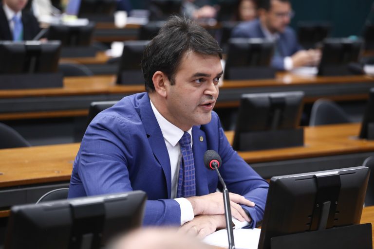 Comissão aprova aumento de pena para furto de medicamento de alto custo do SUS – Notícias