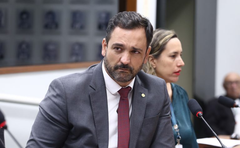 Comissão aprova regras para exercícios simulados entre pessoas traumatizadas por desastre – Notícias