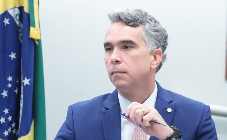 Comissão aprova regras para plano pedagógico de recuperação de alunos com baixo rendimento – Notícias