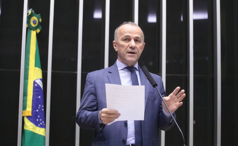 Comissão debate projeto que cria marco legal sobre direitos humanos e empresas – Notícias