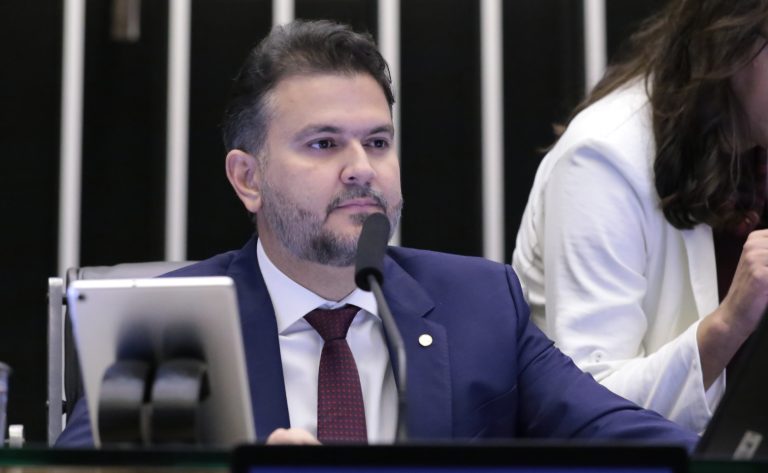 Corregedoria sugere suspensão de três deputados e censura escrita aos demais acusados da ocupação do Plenário – Notícias