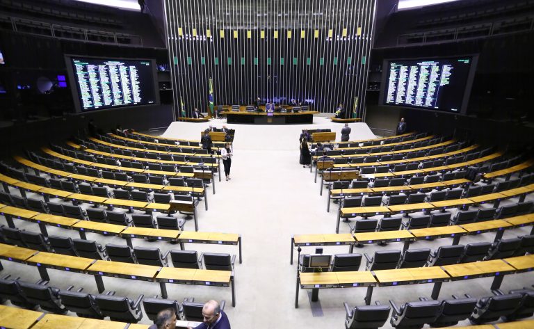 Deputados analisam pedido de urgência para projetos de lei; acompanhe – Notícias
