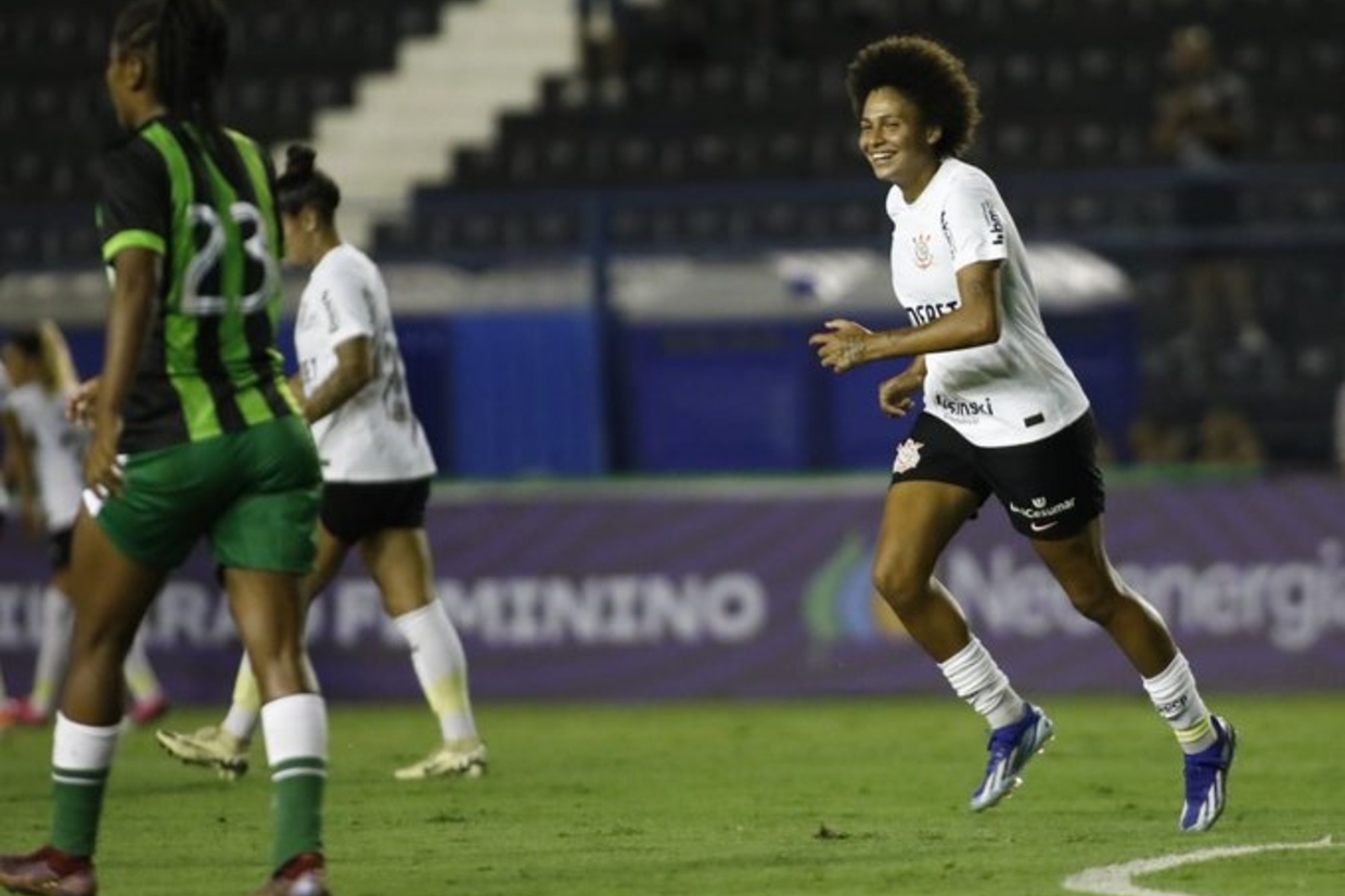 Destaque do Corinthians, Vitória Yaya vai jogar no PSG