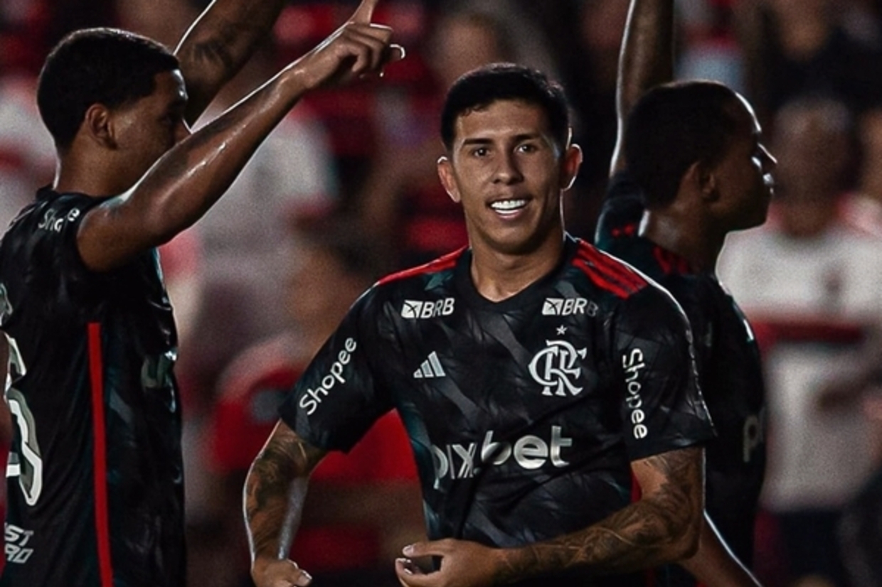 Flamengo rescinde com o atacante Felipe Teresa
