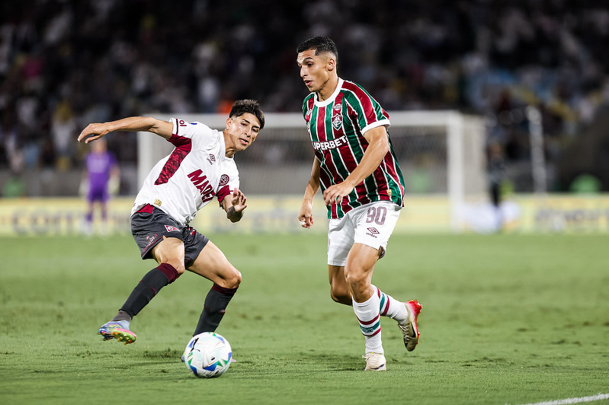 Fluminense domina, mas cede o empate ao Lanús e dá adeus à Sul-Americana