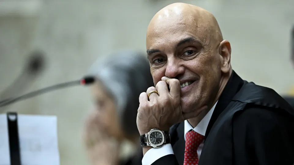 Governo Trump volta a criticar Moraes e diz que ‘togas não servem de proteção’