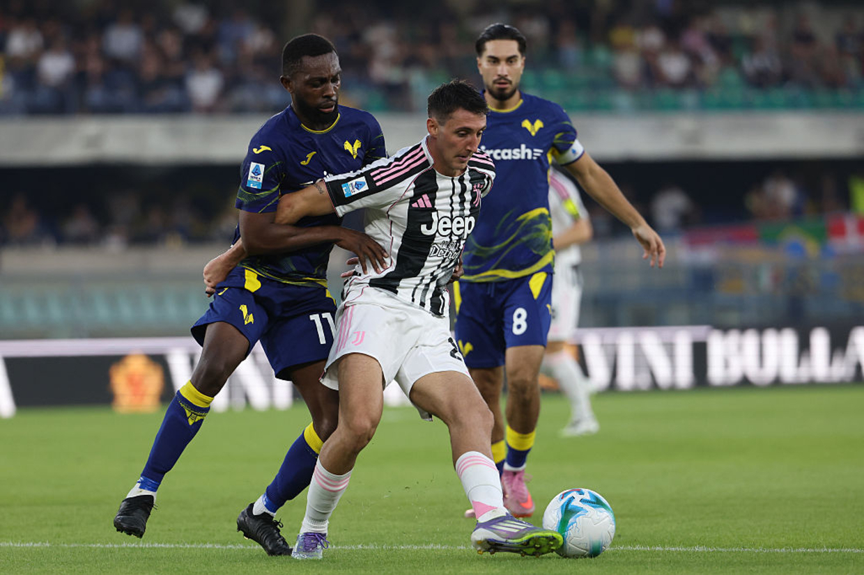 Juventus sai na frente, mas cede empate para o Verona e fica com a liderança ameaçada