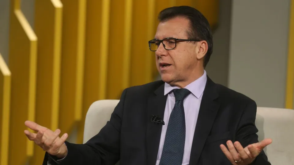 Marinho defende mobilização popular como pressão contra escala 6 por 1