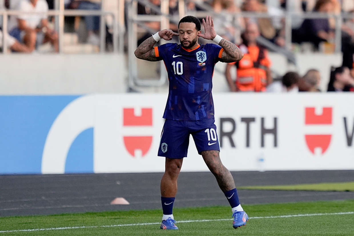 Memphis Depay supera Van Persie e se torna o maior artilheiro da história da seleção holandesa