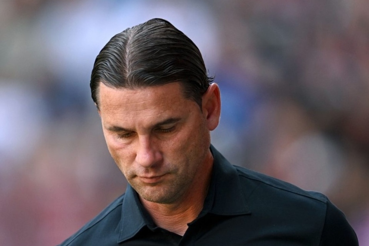 Não resistiu: Borussia Monchengladbach anuncia saída de técnico suíço