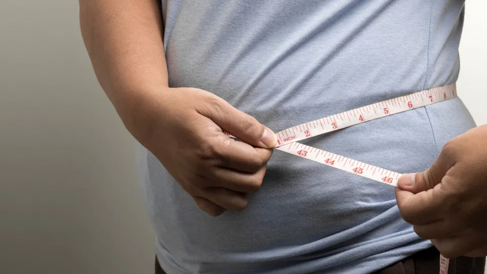 Pela primeira vez, obesidade supera desnutrição em crianças no mundo, diz relatório do Unicef