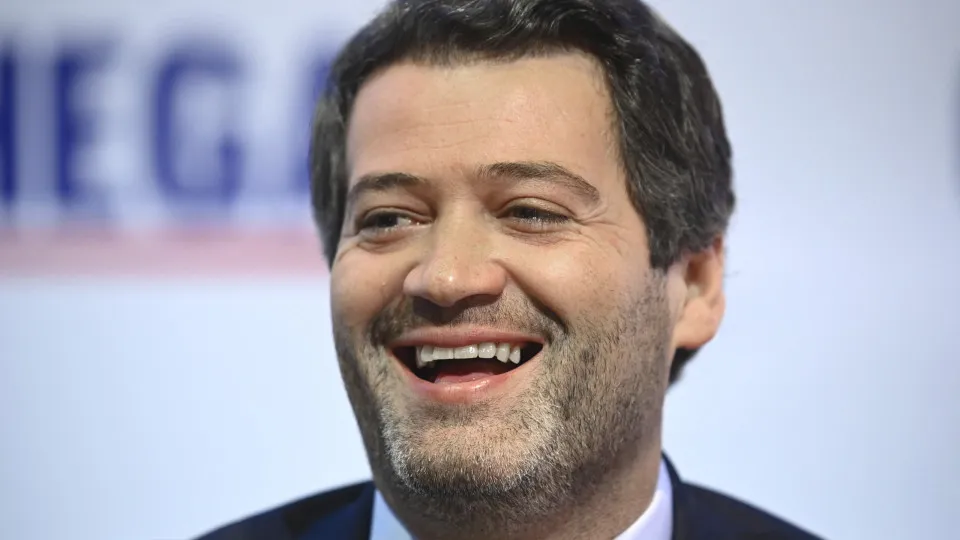 Portugal: Ventura confunde ‘cidadão’ com ‘hambúrguer’ ao criticar governo