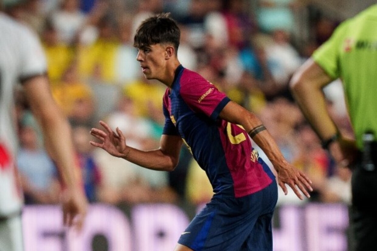 Recuperado de grave lesão, Bernal renova com o Barcelona