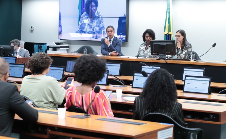 Representantes do movimento negro apostam no papel reparador do Fundo Nacional da Igualdade Racial – Notícias