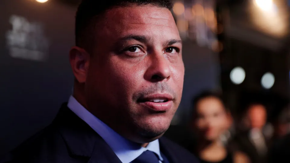 Ronaldo surfa em sucesso de João Fonseca, deixa futebol e investe no tênis