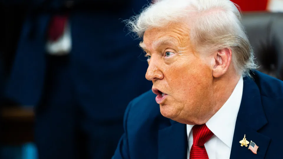 Plano de Trump para Gaza inclui anistia a membros do Hamas e conselho liderado pelo americano