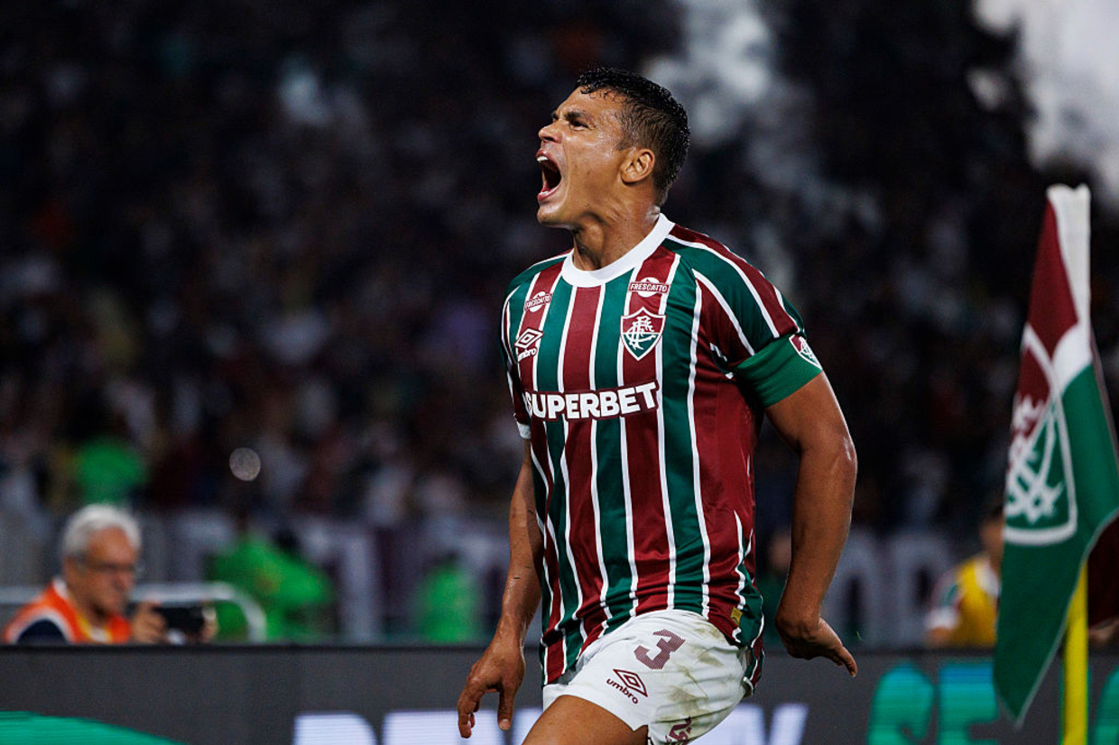 Veterano, Thiago Silva quebra marcas na Copa do Brasil