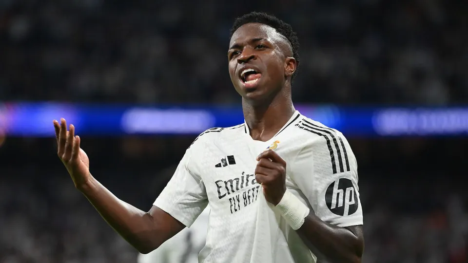 Vinicius Junior fica em 16º na eleição da Bola de Ouro