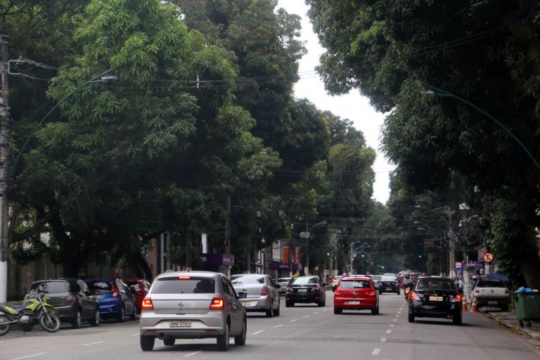 Câmara cria comissão para analisar isenção de IPVA para veículos antigos; ouça – Notícias