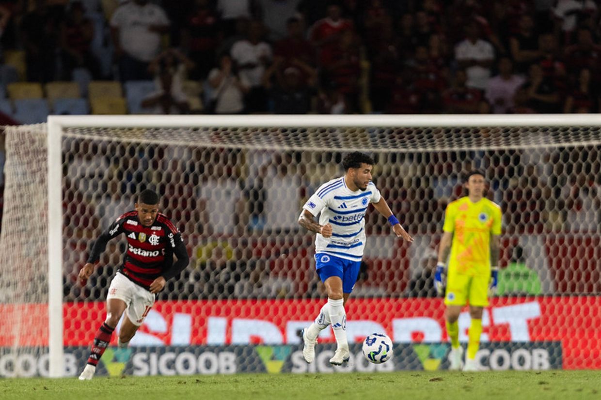 Cássio comemora ponto contra o Flamengo e pede 'mais respeito' ao Cruzeiro
