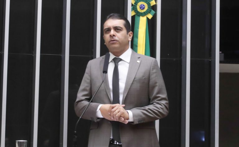 Comissão de Constituição e Justiça aprova repassar incentivo financeiro a agentes de saúde – Notícias