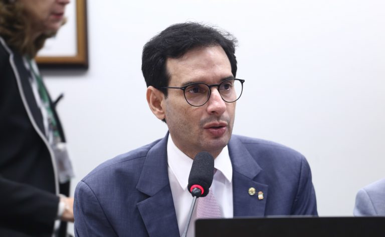 Comissão de Trabalho debate regulamentação de aplicativos de transporte de passageiros – Notícias