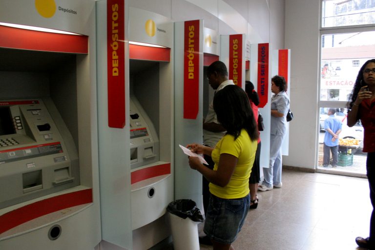Comissão debate impactos da digitalização e fechamento de agências bancárias – Notícias