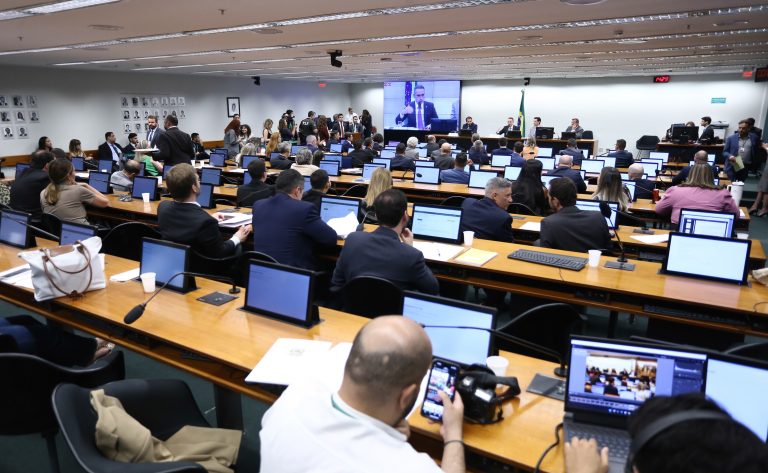 Conselho de Ética arquiva processos contra André Janones e Gustavo Gayer – Notícias