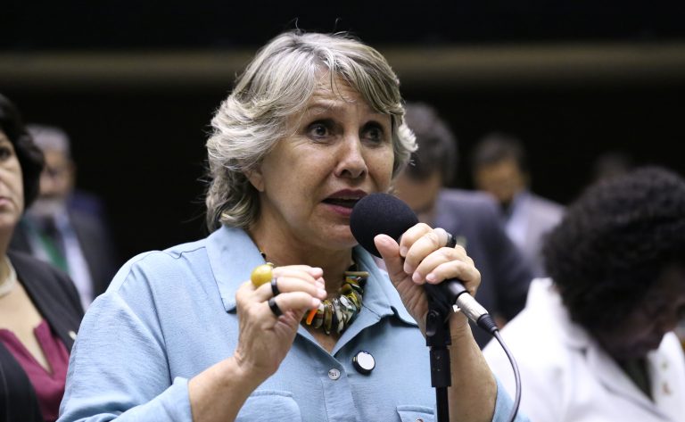 Deputada defende uso da linguagem simples na comunicação com o cidadão; ouça – Notícias