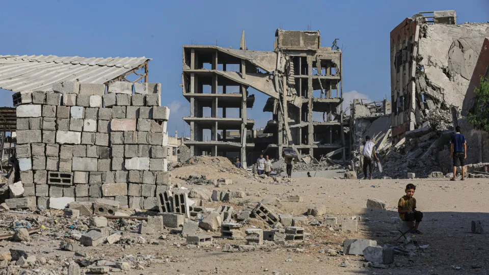 Israel continua matança de civis em Gaza apesar das negociações