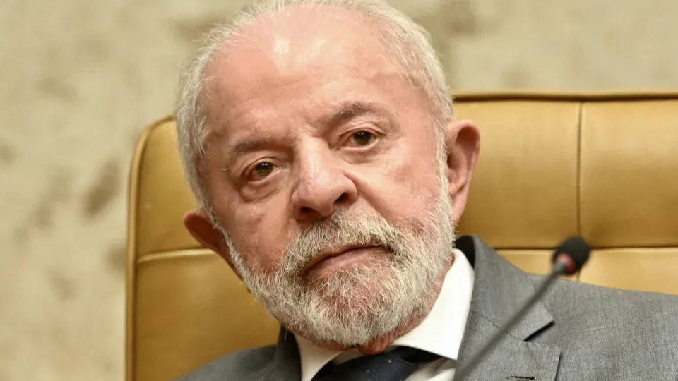 Lula assina indulto de Natal e deixa de fora golpistas presos do 8 de janeiro