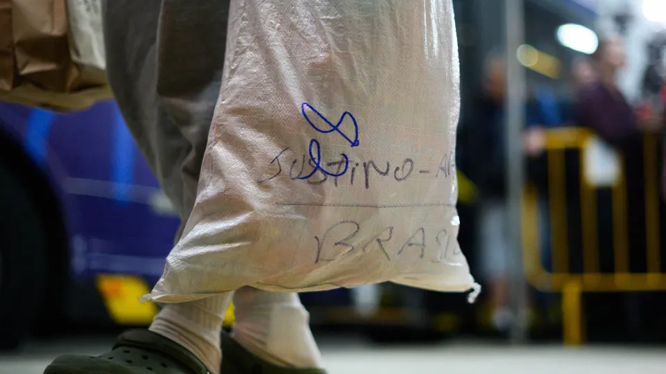 Números de brasileiros deportados dos EUA chega a 2,2 mil e bate recorde