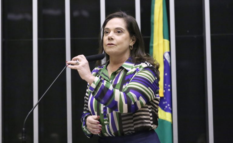 Proposta inclui Dia Internacional das Meninas no calendário brasileiro – Notícias