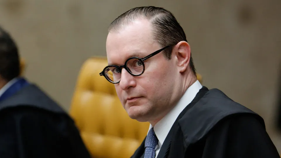 Zanin vota para manter Moro réu por calúnia contra Gilmar Mendes