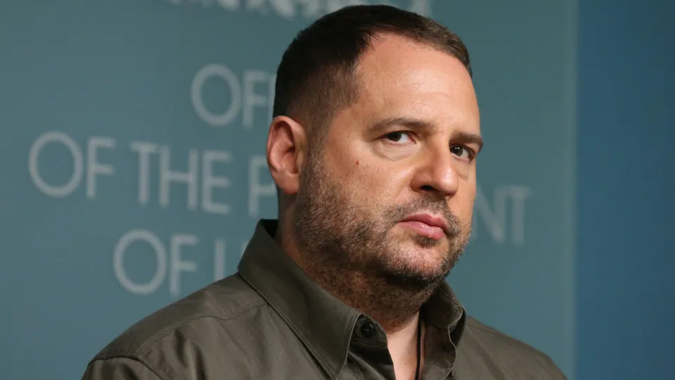 Após demissão, ex-chefe de gabinete de Zelensky vai para a guerra