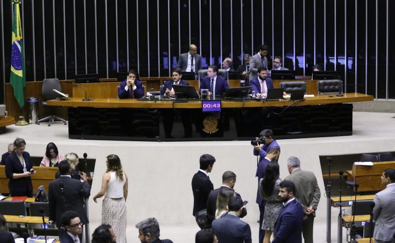Câmara analisa projeto de combate ao crime organizado; acompanhe – Notícias