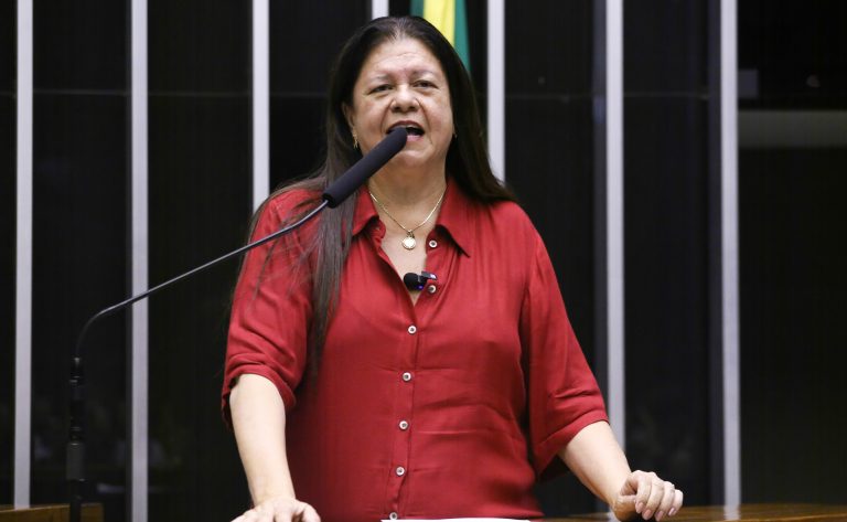 Comissão aprova inclusão, no SUS, de reprodução assistida para mulheres com câncer – Notícias