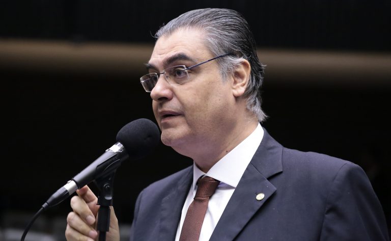 Comissão aprova projeto que altera regra sobre Imposto de Renda em remessas de juros ao exterior – Notícias