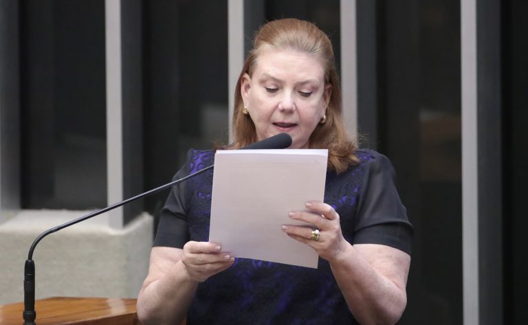 Comissão de Constituição e Justiça aprova inclusão de turismo como direito fundamental da pessoa idosa – Notícias