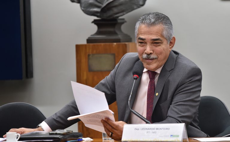 Comissões debatem novas relações de trabalho e o papel do Judiciário – Notícias