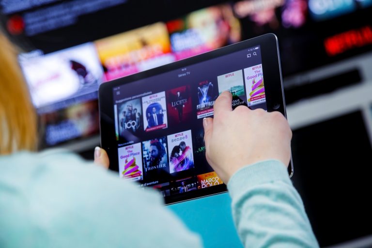 Deputados retomam votação de projeto que regulamenta tributação de serviços de streaming – Notícias