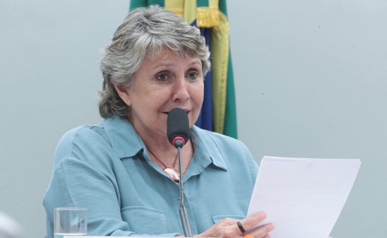Lei determina uso de linguagem simples em mensagens de órgãos públicos para cidadãos – Notícias