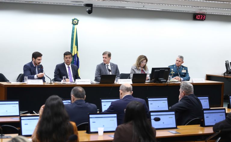 Polícias Civil e Militar pedem mais recursos e mudanças legais para combater o crime organizado – Notícias