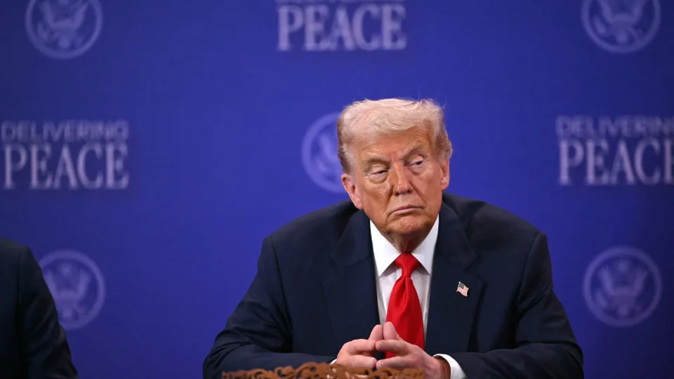 Trump anuncia intervenção militar na Venezuela. Maduro pede “prontidão”
