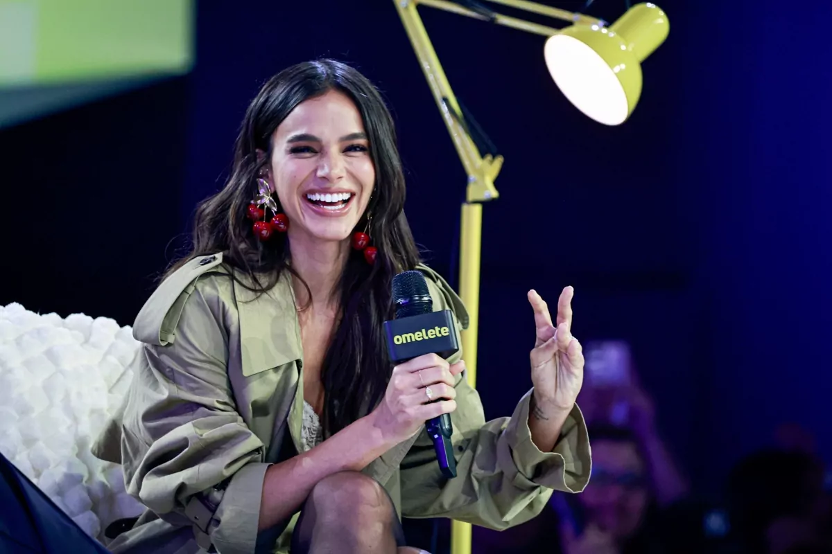CCXP: Bruna Marquezine promete mais maturidade. Entenda!