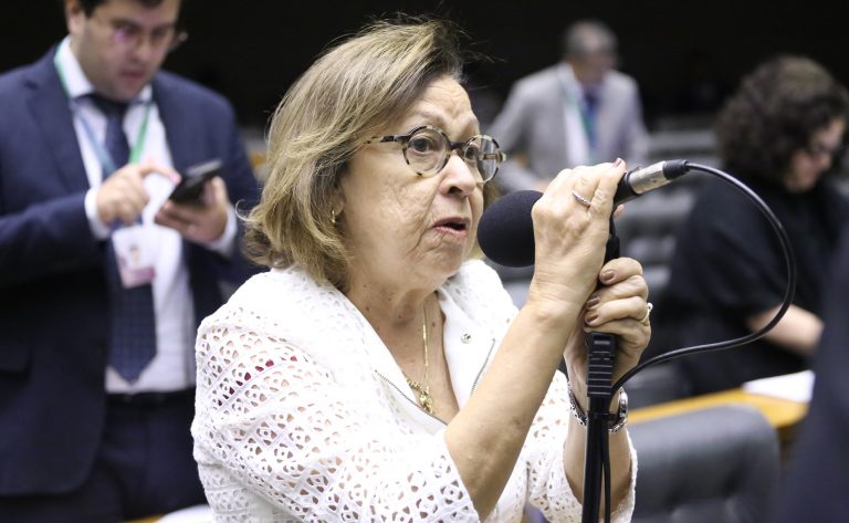 Comissão aprova projeto que reconhece escolas de saúde pública como estratégicas para o SUS – Notícias