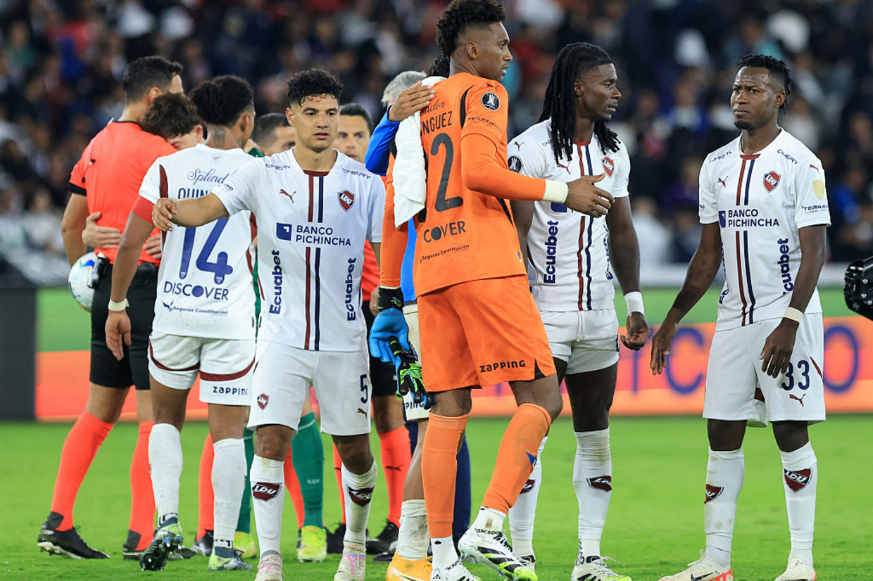 Do sonho na Liberta à decepção: LDU, de Tiago Nunes, deixa escapar mais um troféu