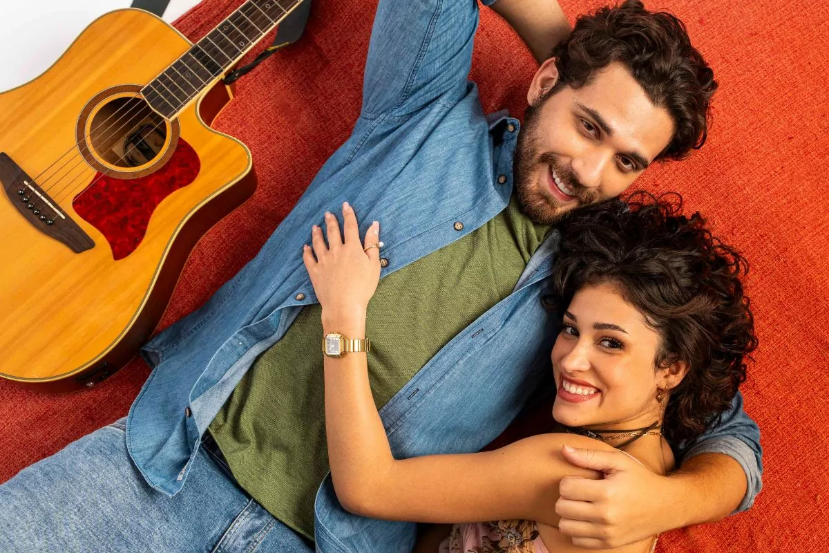 Gustavo Mioto e Maya Aniceto falam de ‘Cinderela e o Segredo do Pobre Milionário’