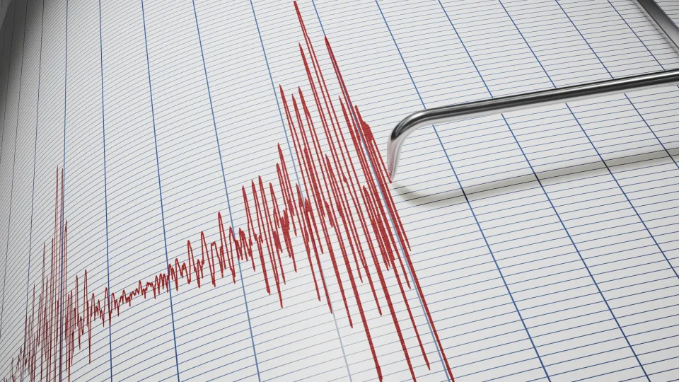 Japão emite alerta de tsunami após terremoto de magnitude 7,6